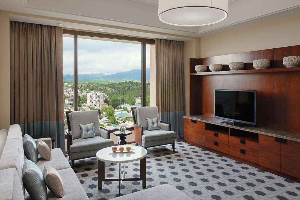 Hilton Duschanbe Zimmer foto